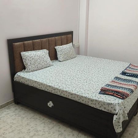 Nain Guest House Ujjain Luaran gambar