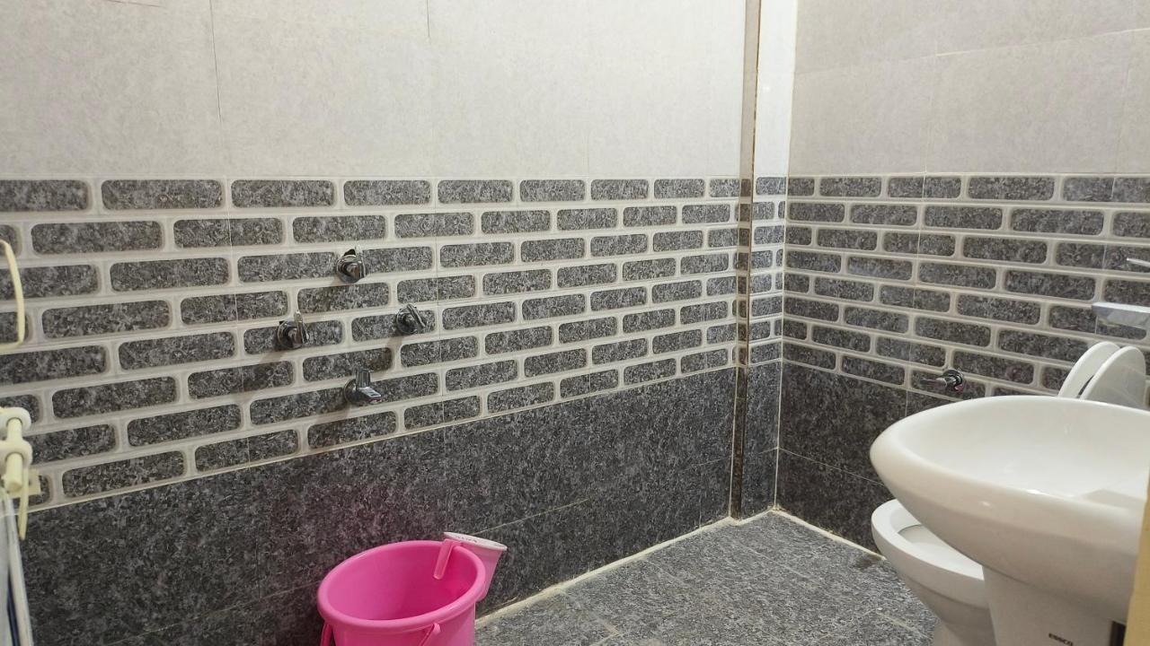Nain Guest House Ujjain Luaran gambar