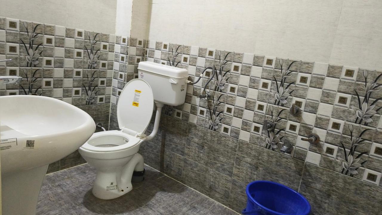 Nain Guest House Ujjain Luaran gambar