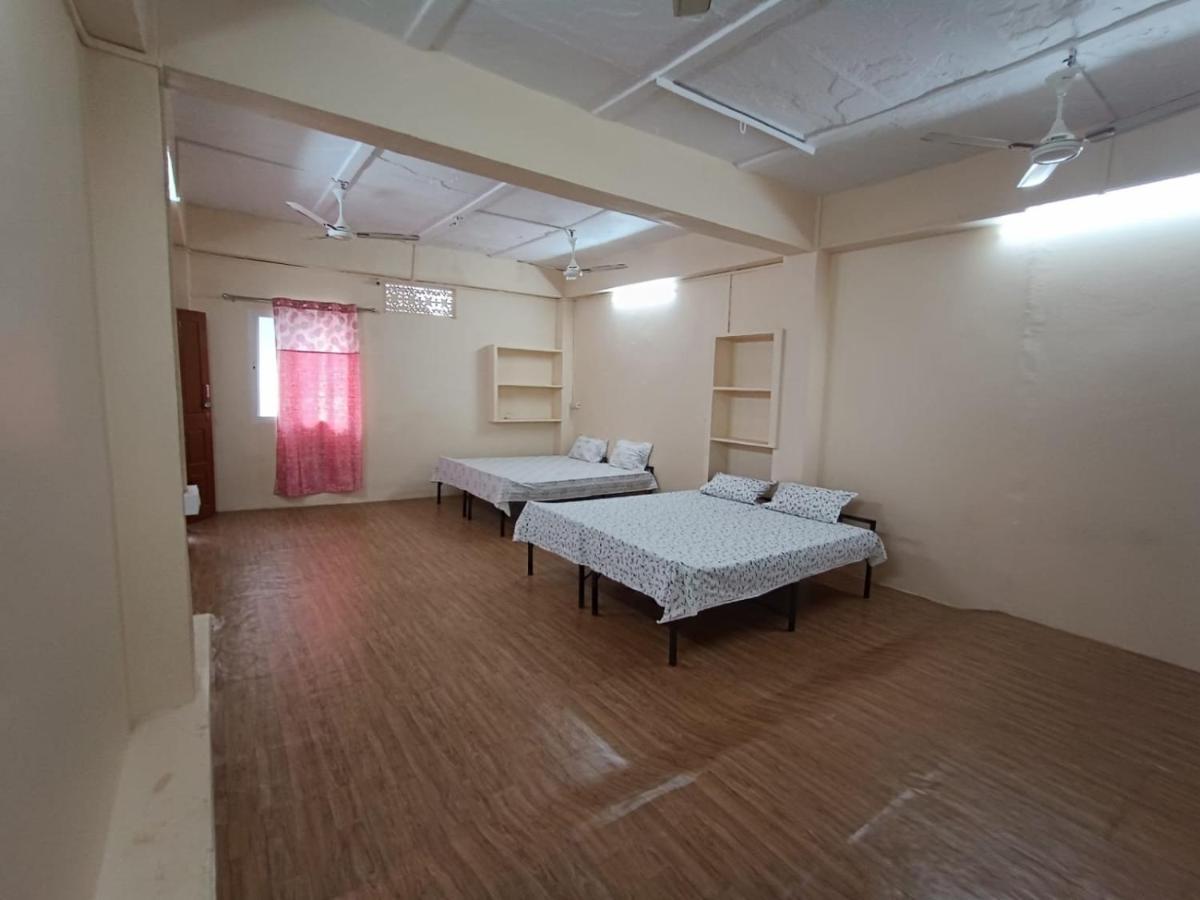 Nain Guest House Ujjain Luaran gambar